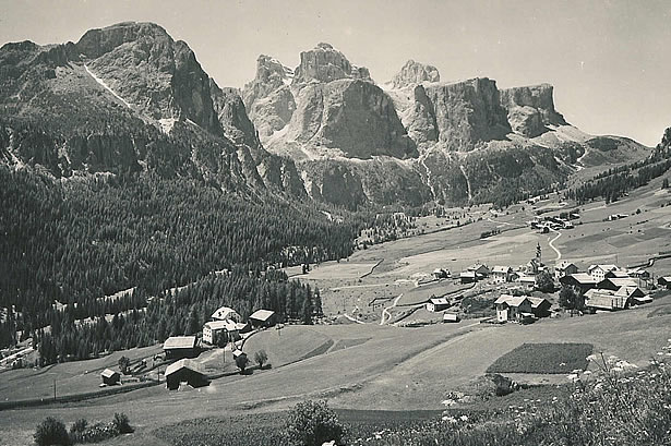 Historical photo of Colfosco